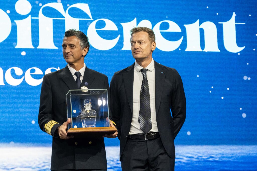 il direttore del Cantiere di Monfalcone, Cristiano Bazzara, e il comandante della Star Princess, Gennaro Arma,